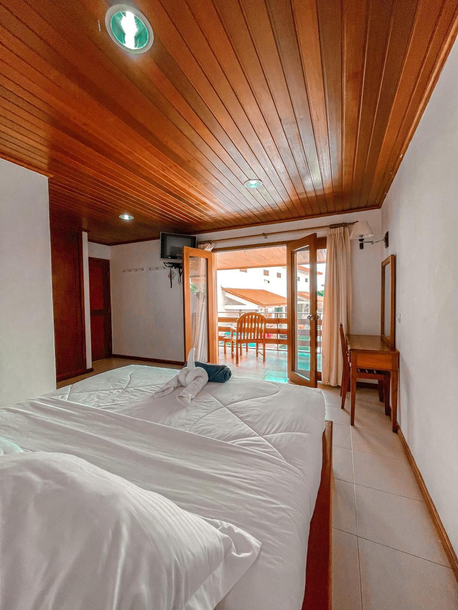 Arbiru Beach Resort Dili Exterior photo
