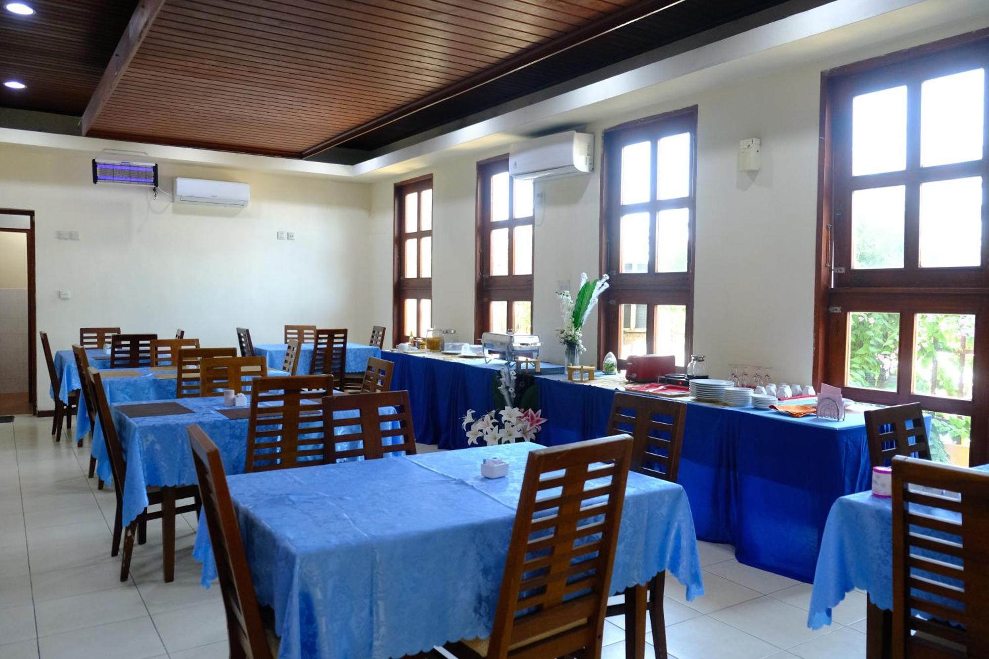 Arbiru Beach Resort Dili Exterior photo